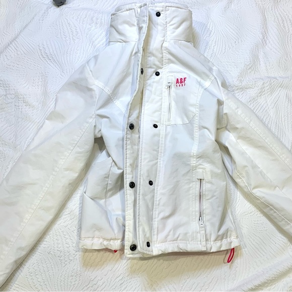 Abercrombie & Fitch All Season Weather Coat - Picture 4 of 6